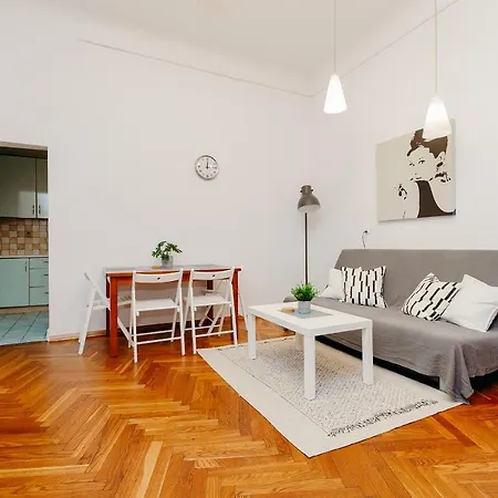 Shortstaypoland Klonowa * Warsaw