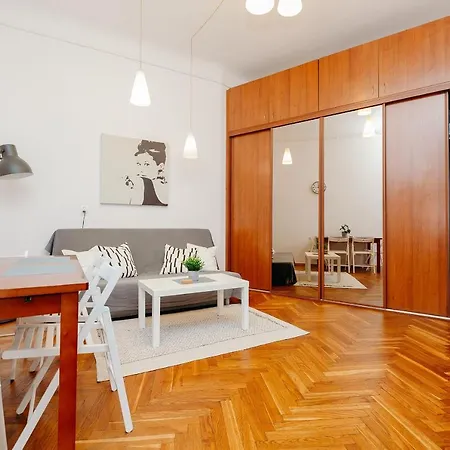 Shortstaypoland Klonowa Apartment