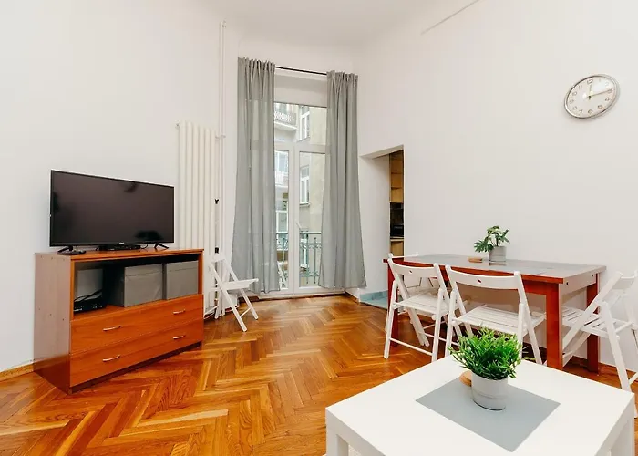 Apartment Shortstaypoland Klonowa Warsaw