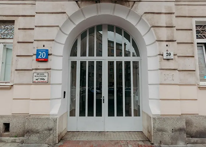 Shortstaypoland Klonowa * Warsaw